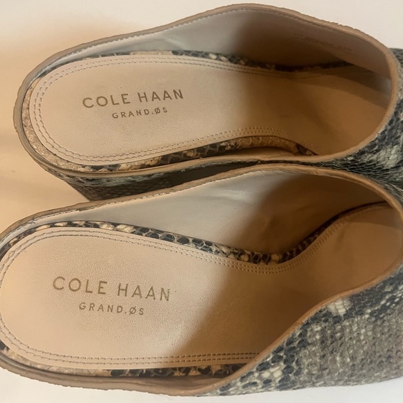 Cole Haan LAREE Open Toe Mule Sz 8 1/2 B Snake Print Mules Shoes Grand 0S - Picture 6 of 10